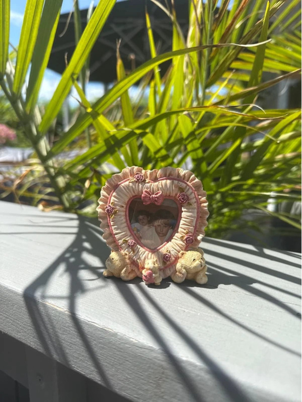 Small heart frame